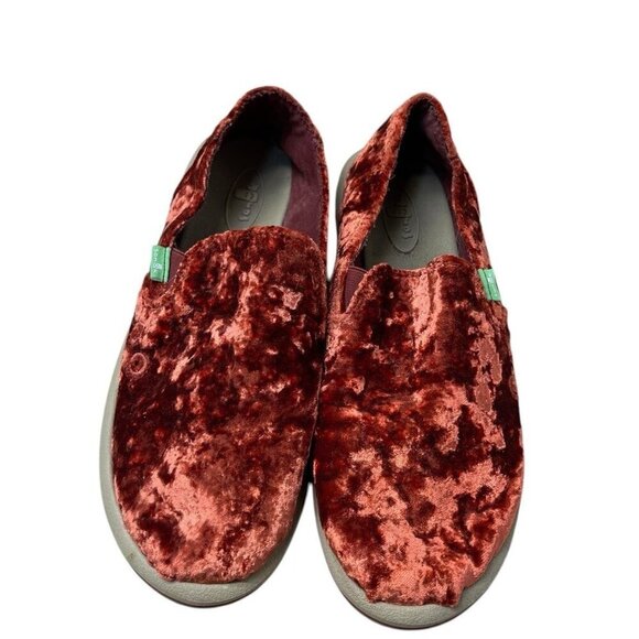 Sanuk Shoes - Sanuk Syrah Donna Cruz Velvet Sidewalk Surfer Shoes Women US 8 EUR 39